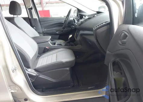 2017 Ford Escape S z USA, uszkodzony, nr VIN 1FMCU0F76HUD86123